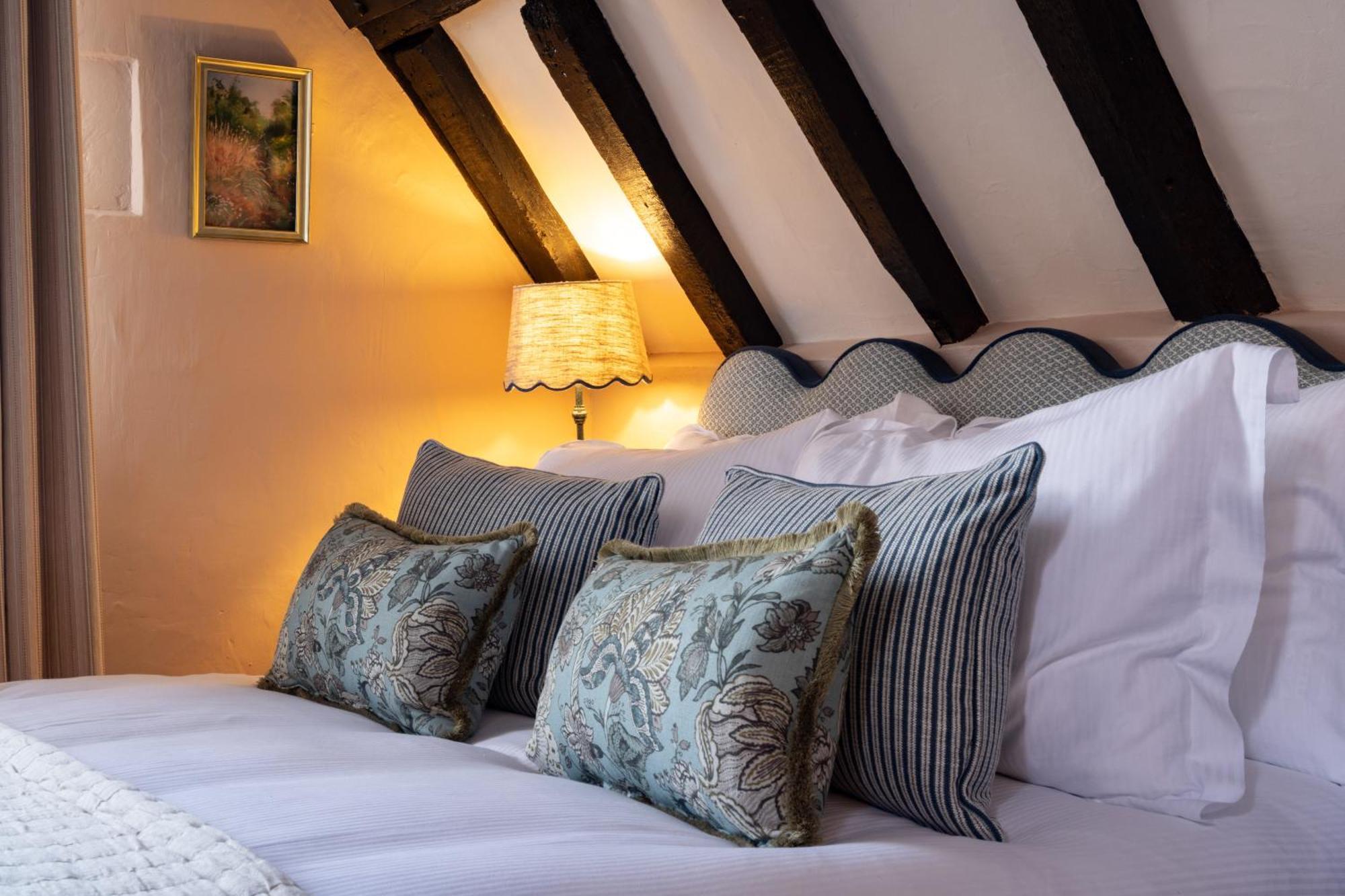 The White Hart - A Heartwood Inn Lewes Ngoại thất bức ảnh
